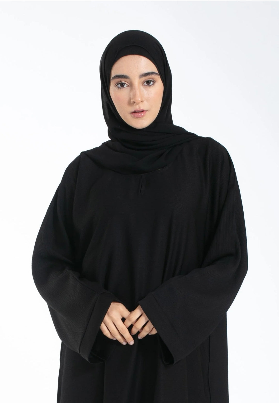Black Maxi Abaya With Two Side Pockets