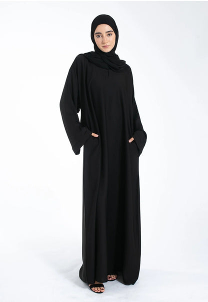 Black Maxi Abaya With Two Side Pockets